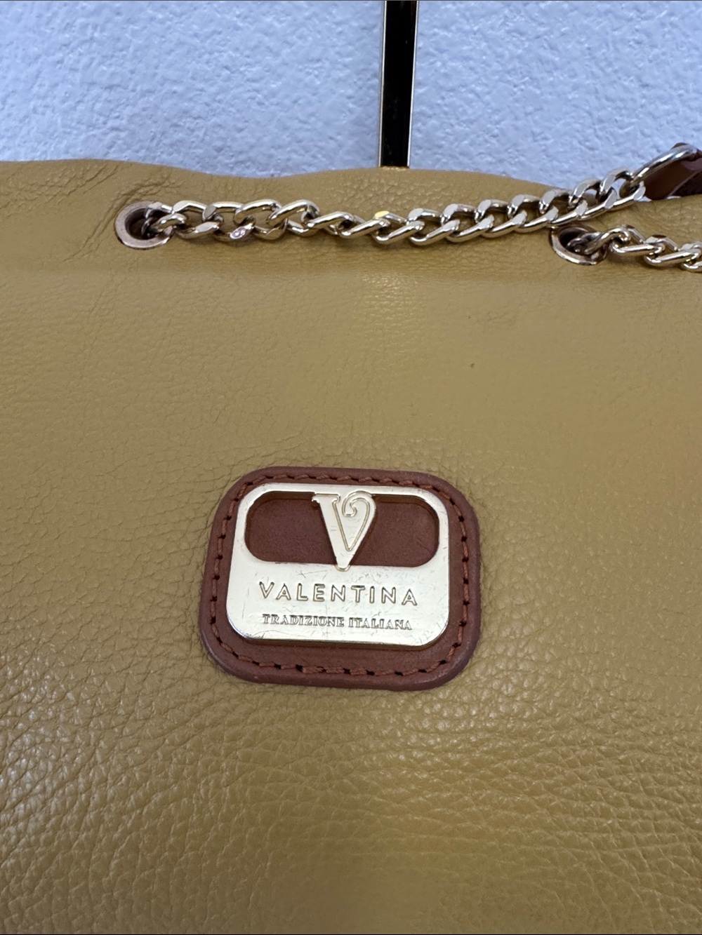 Valentina Tradizione Italiana Mustard Leather Tote - Picture 3 of 13